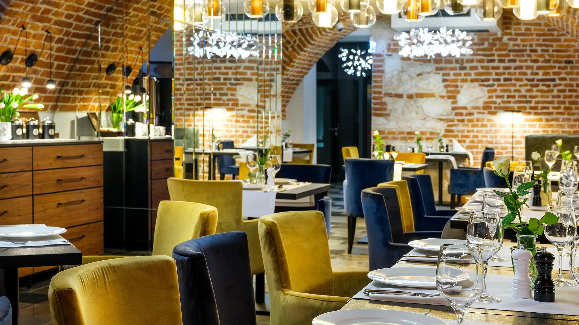 Hotel Logos Cracovia 3*,