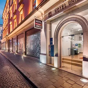 Hotell Unicus Old Town - Destigo