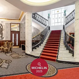 H15 Francuski Old Town - Destigo Hotel