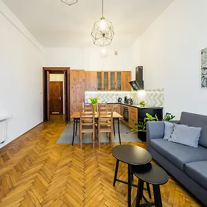 Zacisze Wawelofts Apartamento