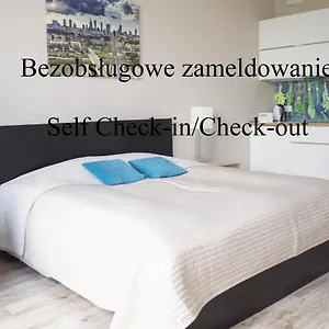 apart-studio-warszawa.warsawhotelspoland.com/